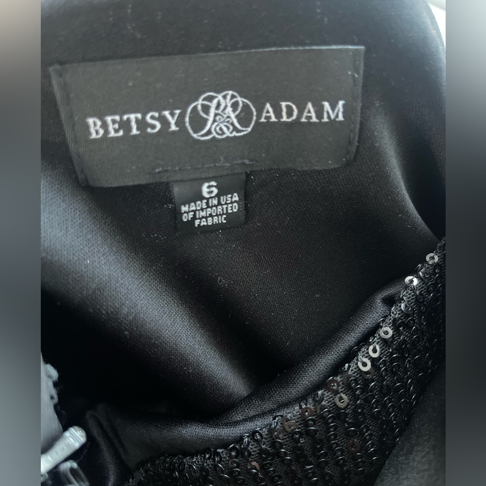 Betsy & Adam Black Sequin One-Shoulder Dress - Picture 3 of 5